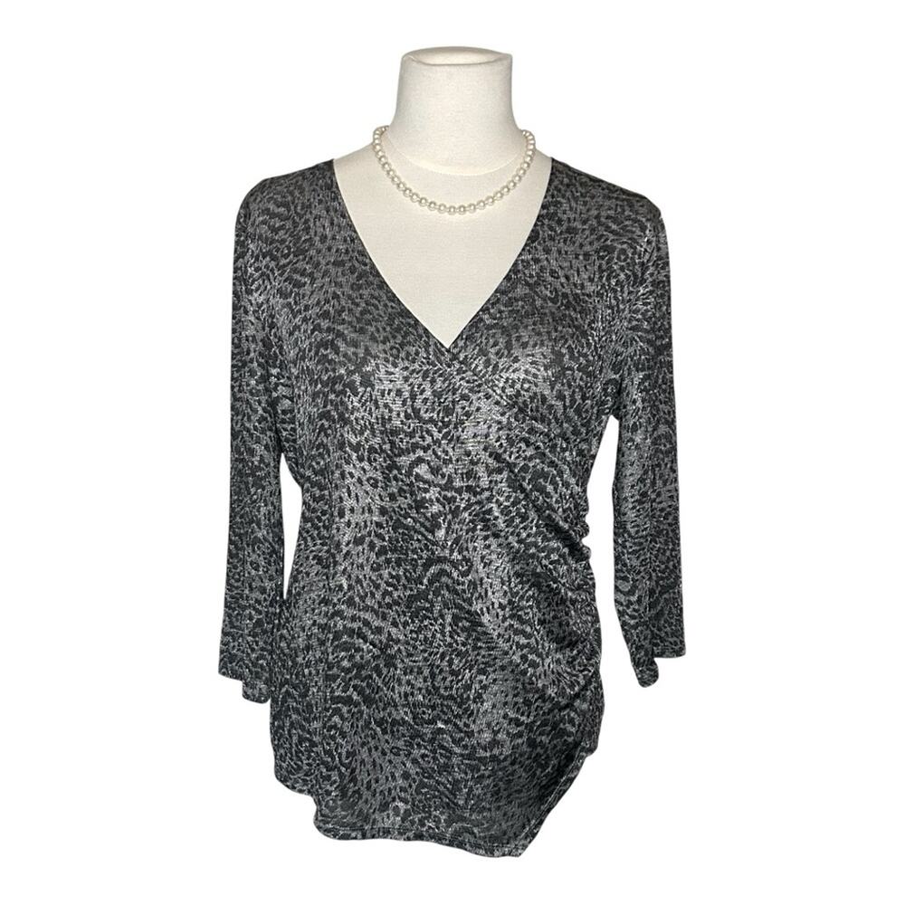 Jennifer Lopez women’s blouse, size large, black and gray top